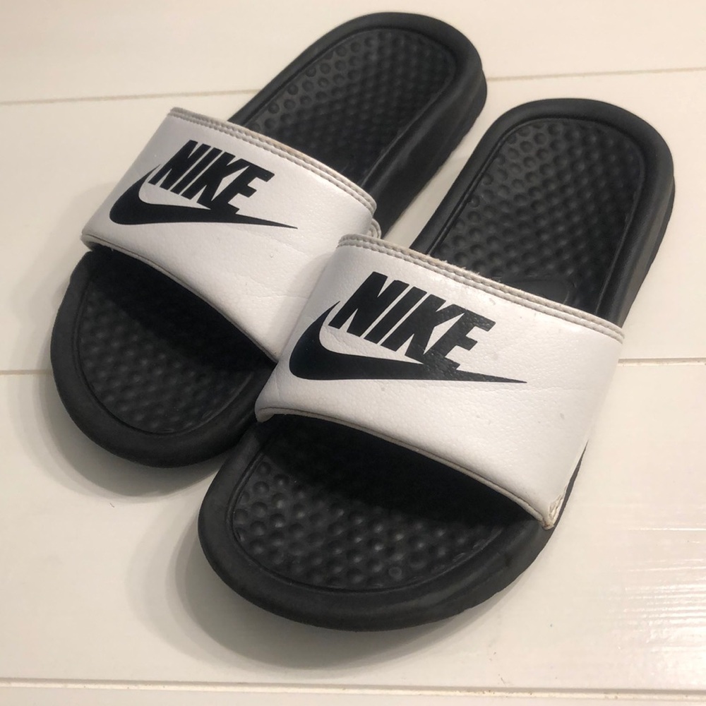 Nike Boys 1Y Sandal Slide